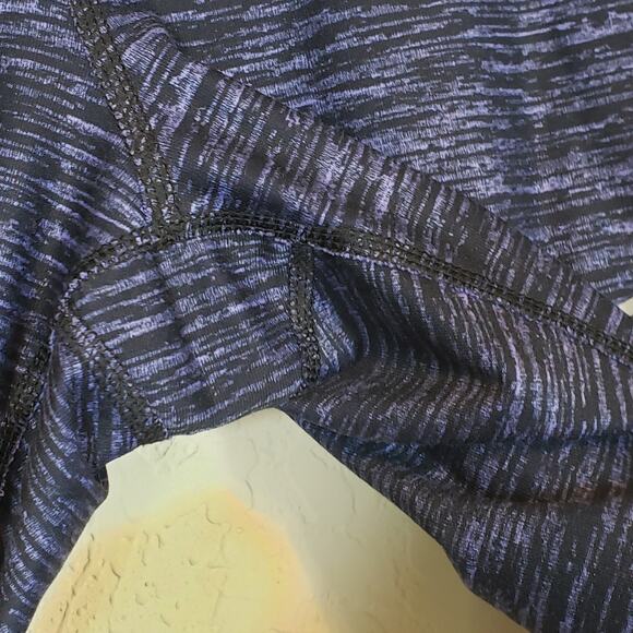 Nike Dri Fit Purple Athletic Capri Leggings Women's X-Small Active Walk Run - Picture 4 of 11